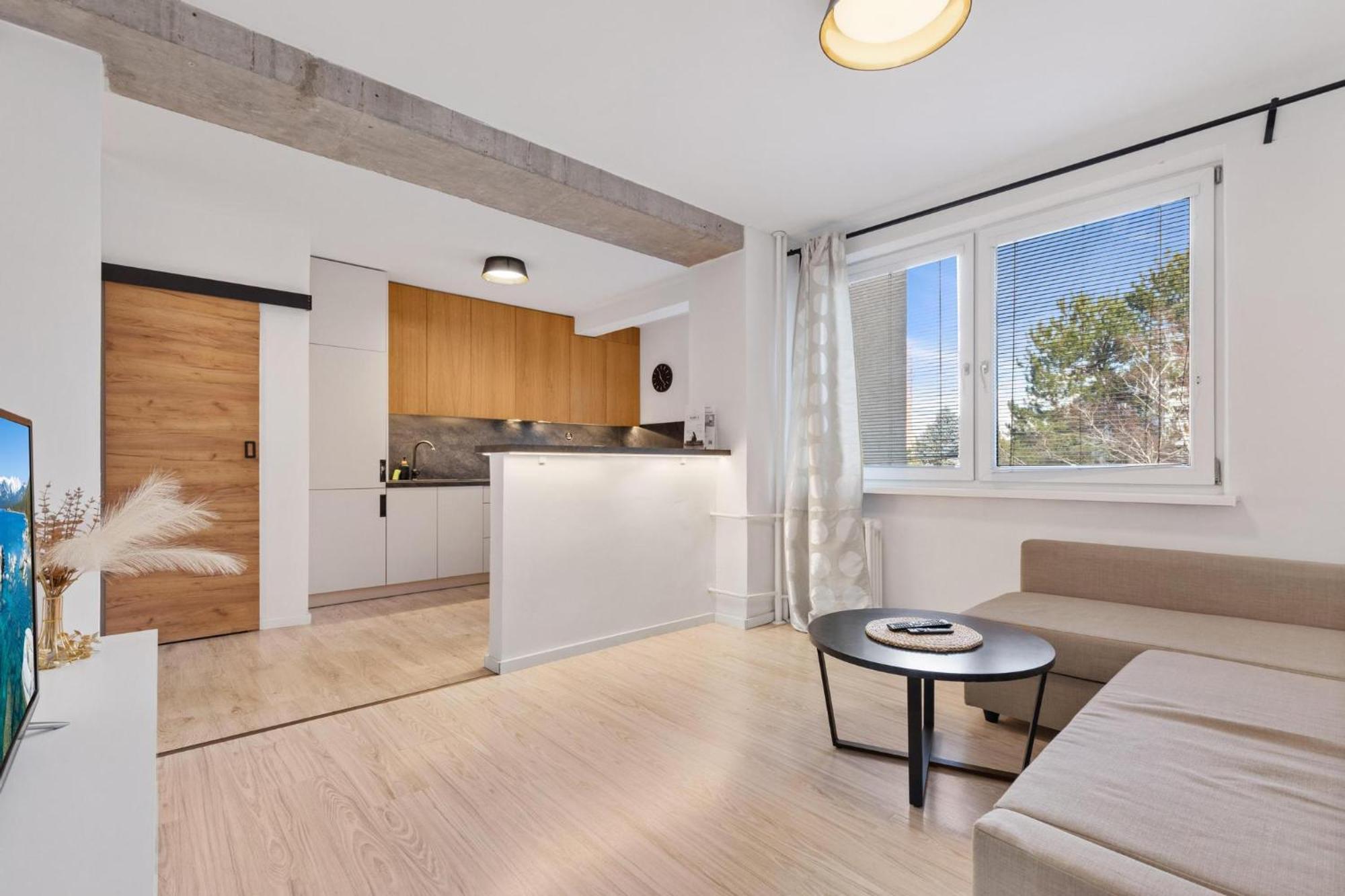 Barbyb Apartment - With Free Parking Bratislava Exterior photo